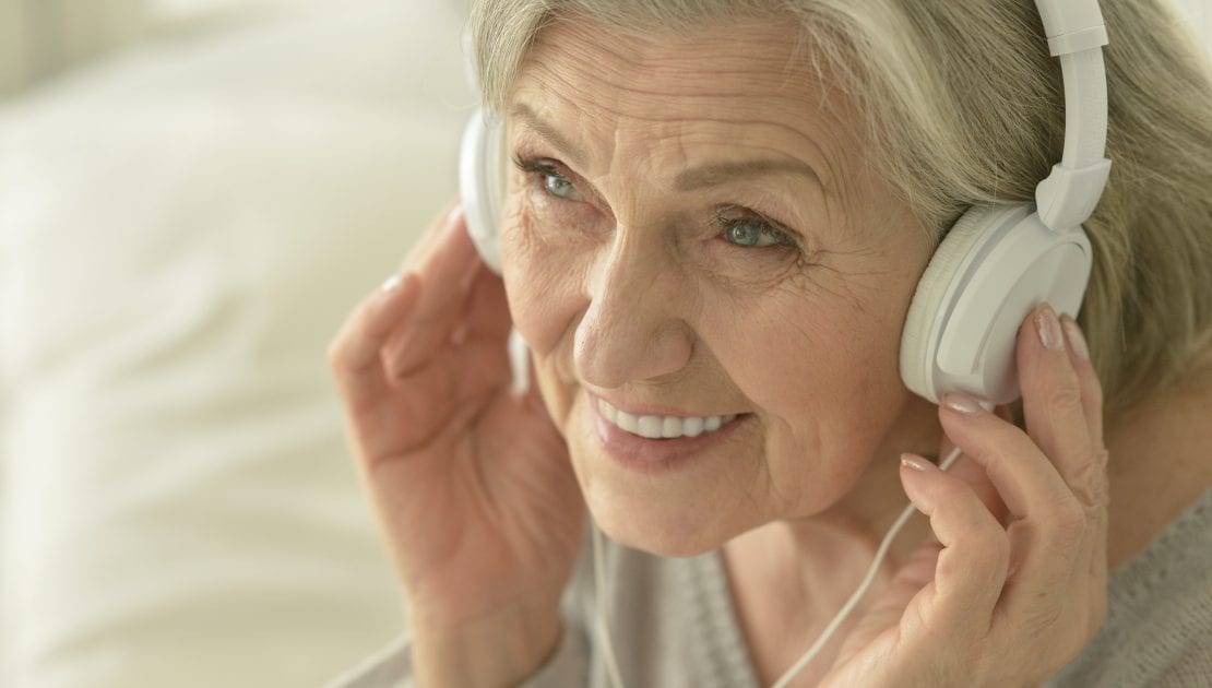 How Music Therapy Can Help People with Dementia