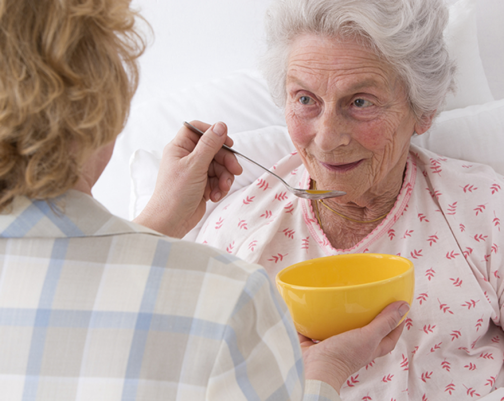 How To Make Feeding Dementia Sufferers Easier