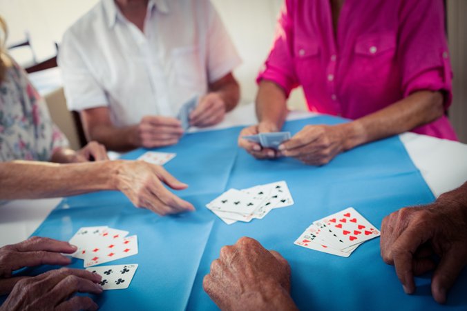 Reading, playing games in late life may delay, prevent dementia